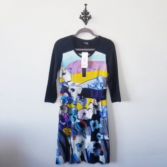 NEW Dolcezza Simply Art Dress Size S Abstract Wearable Art $155 - Picture 1 of 4
